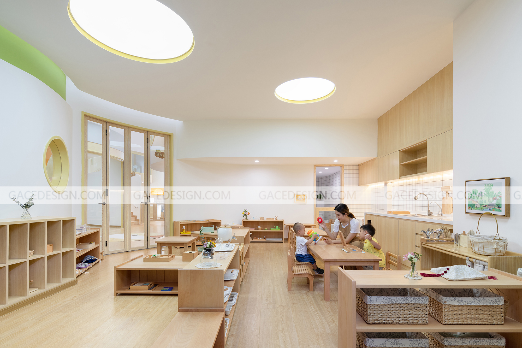 寶寶很認生,應該如何應對? 寶寶很認生,應該如何應對?